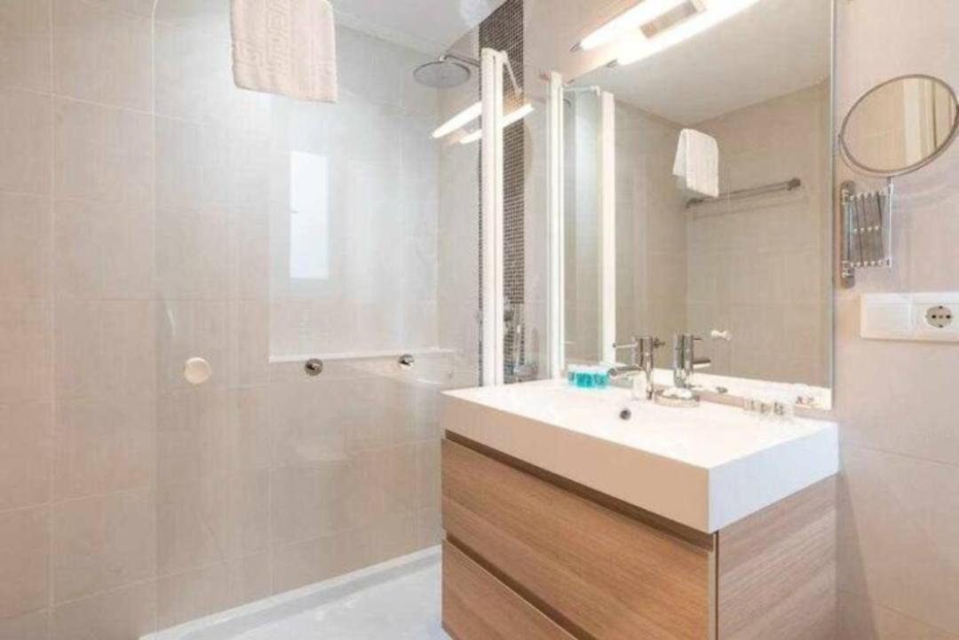 Apartamento Premium Junto A Catedral Малага Экстерьер фото